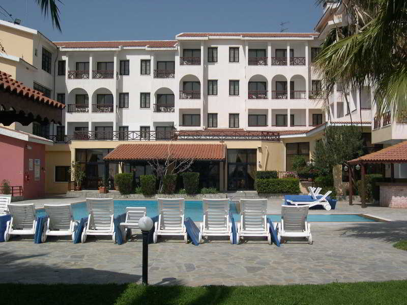 Episkopiana Hotel & Sport Resort Episkopi  المظهر الخارجي الصورة