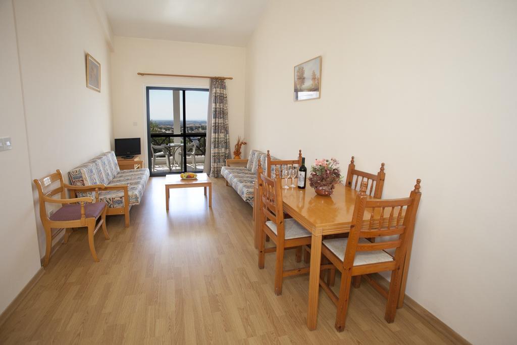 Episkopiana Hotel & Sport Resort Episkopi  الغرفة الصورة